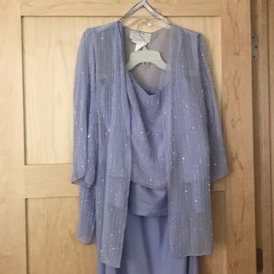 Mother of the bride dress. Lilac, sequins